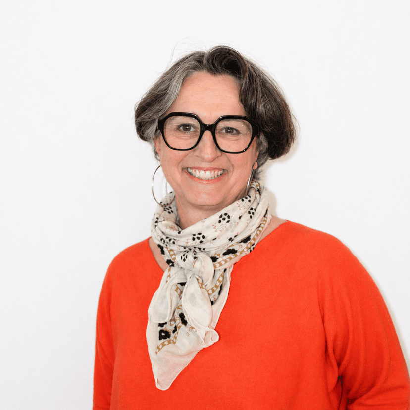 Véronique RONDELLI-LUC